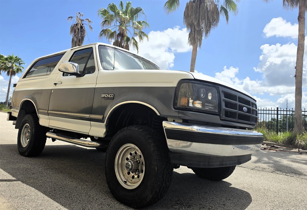 1993 Ford Bronco