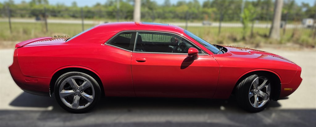 2013 Dodge Challenger R/T - Photo 13