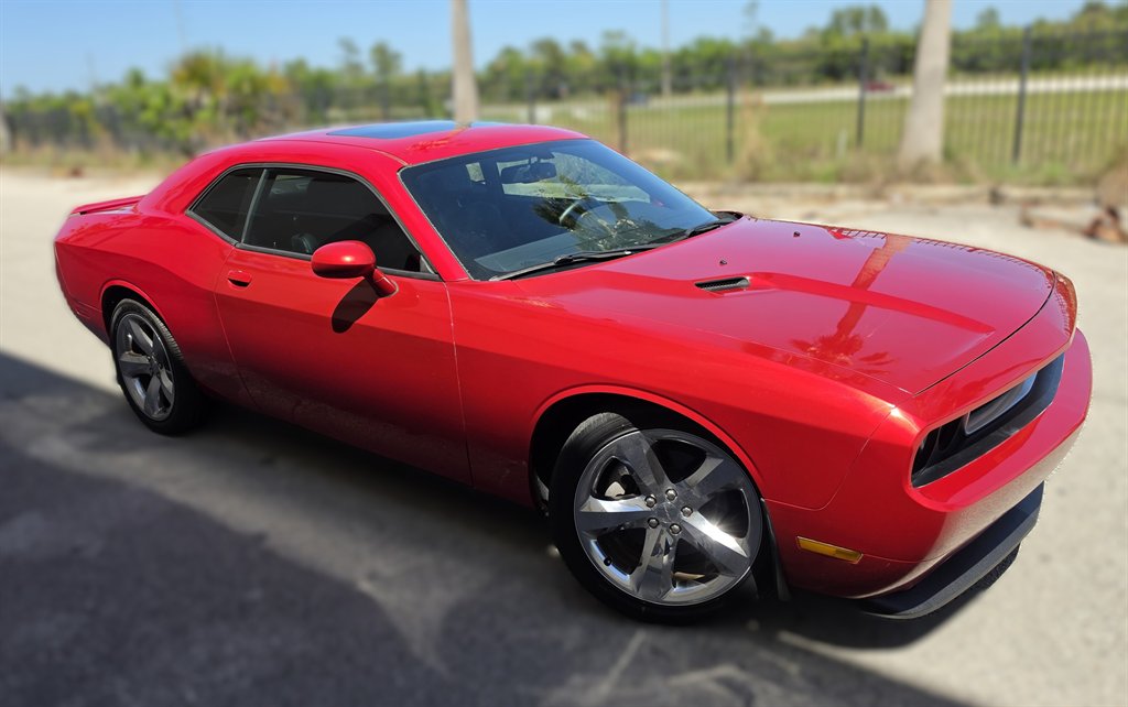 2013 Dodge Challenger R/T - Photo 14