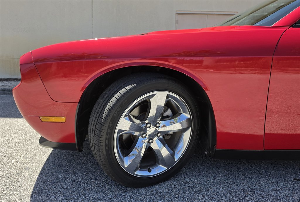2013 Dodge Challenger R/T - Photo 15