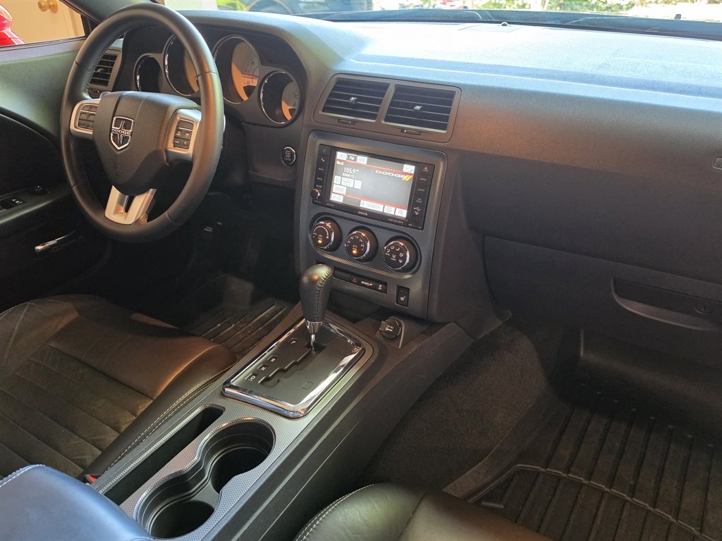 2013 Dodge Challenger R/T - Photo 37