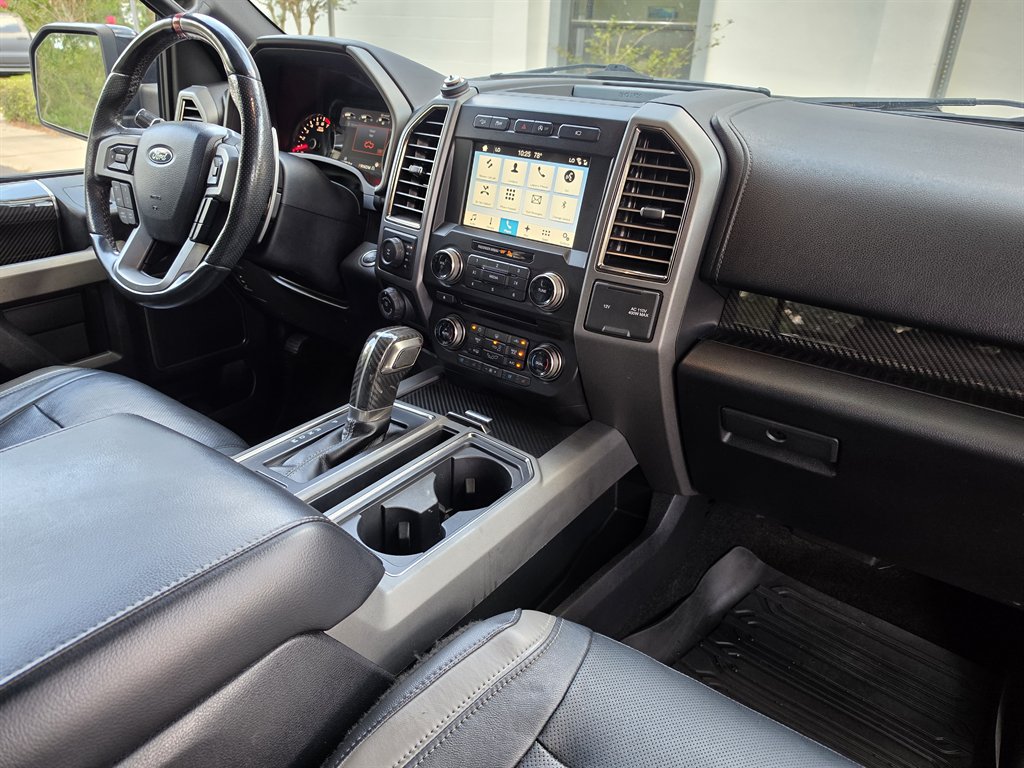 2017 Ford F-150 Raptor - Photo 43