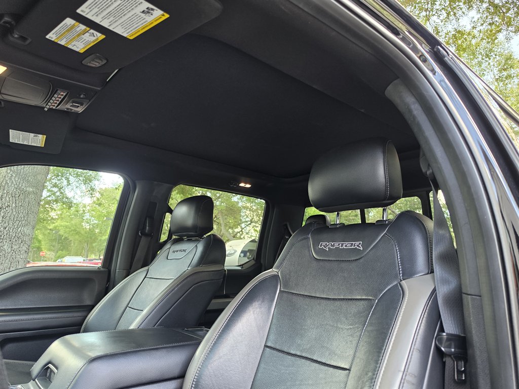 2017 Ford F-150 Raptor - Photo 25