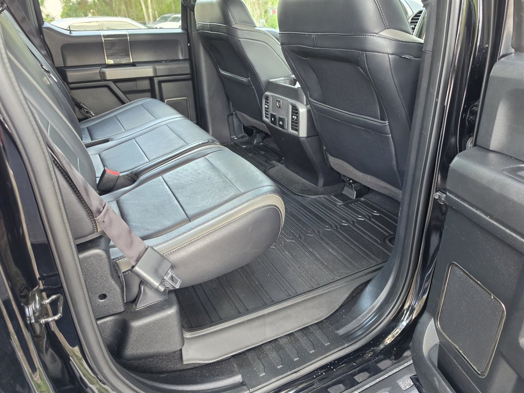 2017 Ford F-150 Raptor - Photo 37