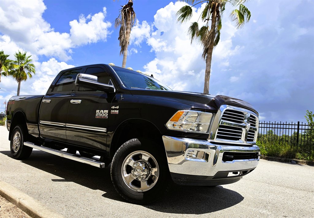 2015 RAM 2500 Pickup